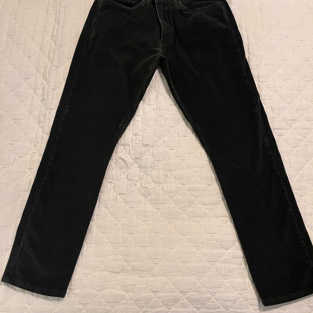 Flint and Tinder men’s hunter green corduroy pants - 32x30 slim fit